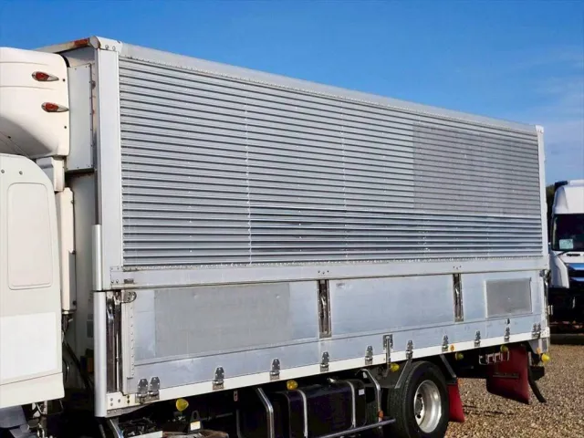 日野 レンジャー TKG-FD7JLAG(2WD)の写真6