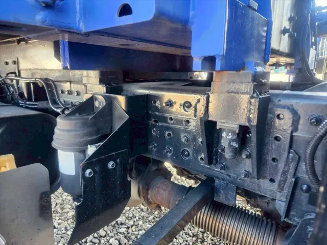 三菱 キャンター TKG-FEA50(2WD)の写真16