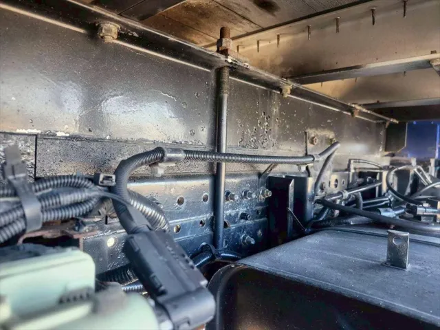 三菱 キャンター TKG-FEA50(2WD)の写真17