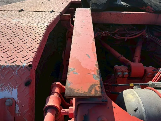 日野 プロフィア QDG-SS1EKDA(6x4)の写真11