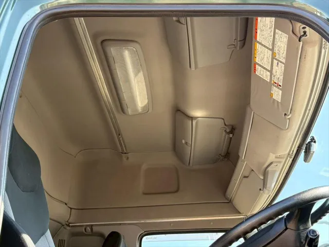 日野 プロフィア QDG-SS1EKDA(6x4)の写真24