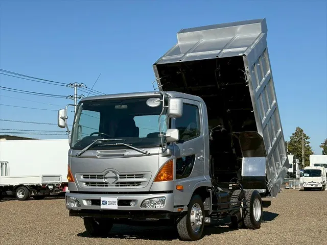 日野 レンジャー FC9JCA(2WD)の写真1