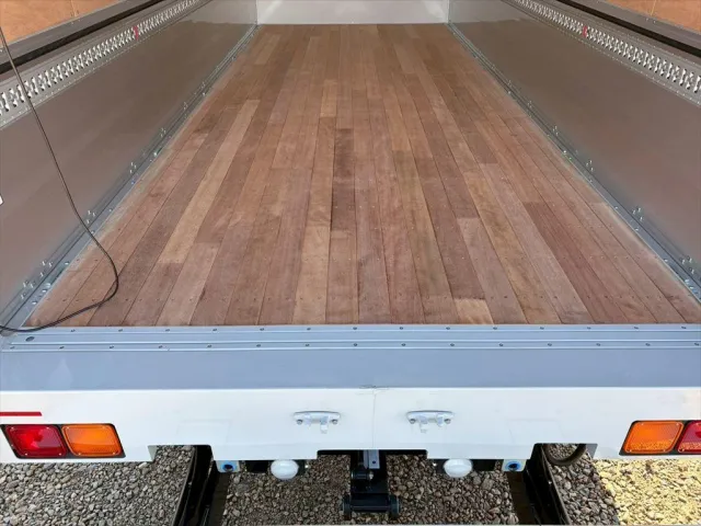 三菱 ファイター 2KG-FK65F(2WD)の写真8