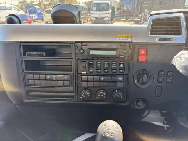 三菱 ファイター 2KG-FK65F(2WD)の写真22