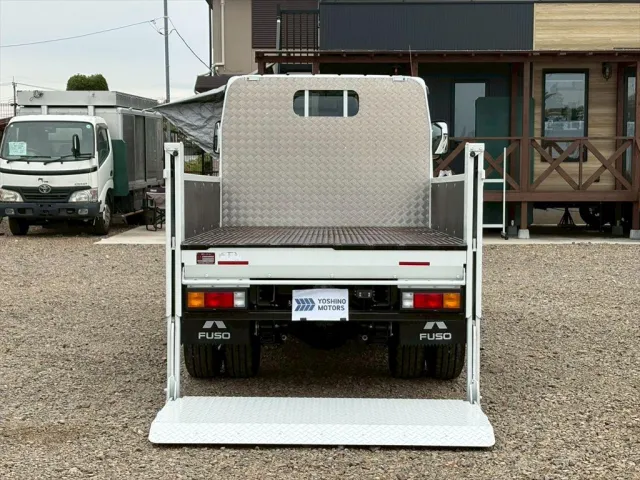 三菱 キャンター 2RG-FDA50(4WD)の写真11