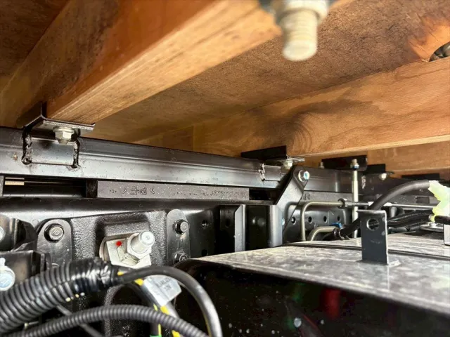 三菱 キャンター 2RG-FDA50(4WD)の写真16