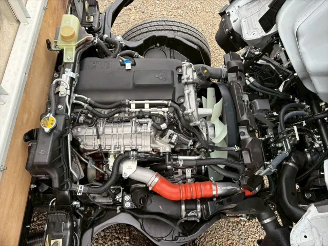 三菱 キャンター 2RG-FDA50(4WD)の写真19