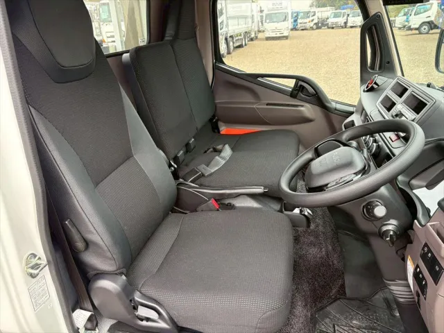 三菱 キャンター 2RG-FDA50(4WD)の写真20