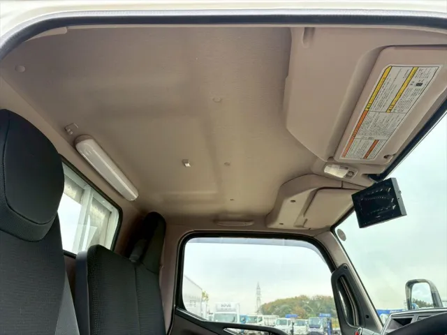 三菱 キャンター 2RG-FDA50(4WD)の写真24