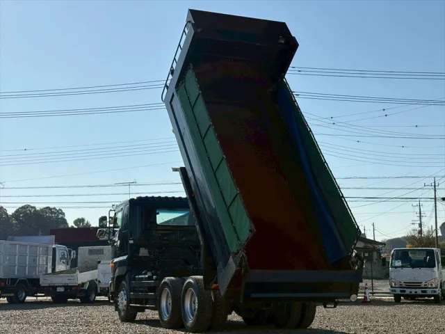 日野 プロフィア QKG-FS1EKAA(6x4)の写真11