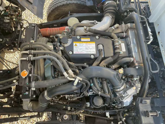 いすゞ フォワード 2RG-FRR90S1(2WD)の写真18