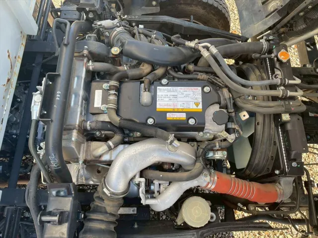 いすゞ フォワード 2RG-FRR90S1(2WD)の写真19