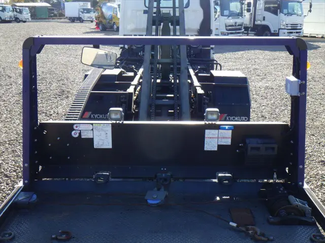 三菱 キャンター TPG-FEB50(2WD)の写真7