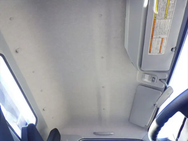 三菱 キャンター TPG-FEB50(2WD)の写真24