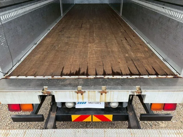 日野 プロフィア QPG-FW1EXEG(8x4)の写真8