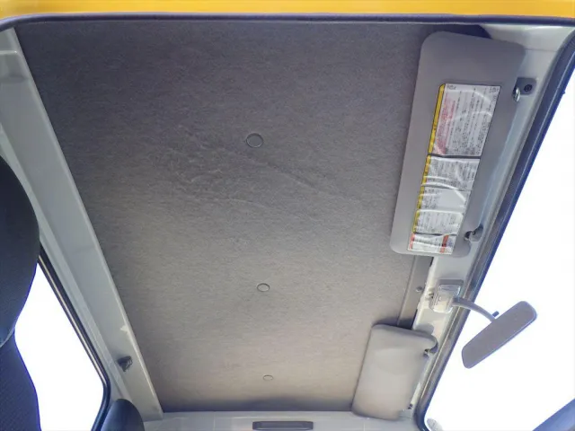 いすゞ エルフ TKG-NKR85N(2WD)の写真24