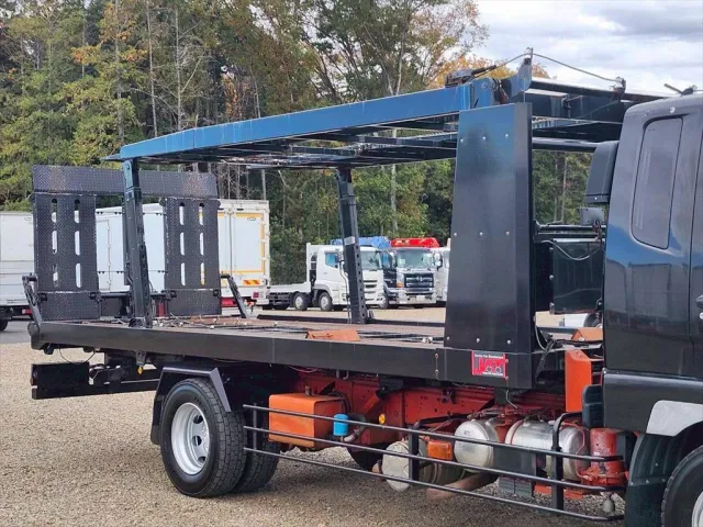 三菱 ファイター LKG-FK62FZ(2WD)の写真5