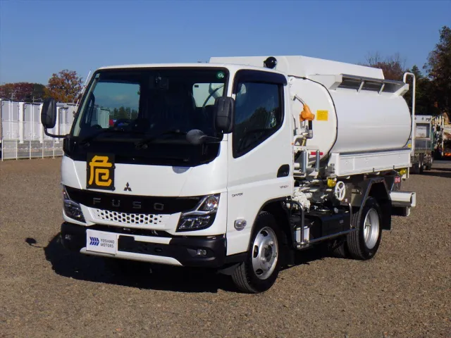 三菱 キャンター 2RG-FGA50(4WD)の写真1