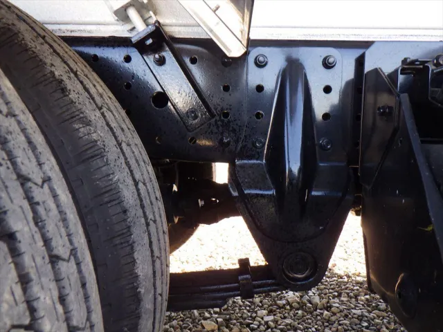 三菱 キャンター 2RG-FGA50(4WD)の写真17