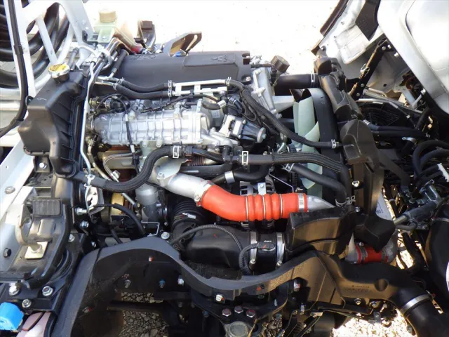 三菱 キャンター 2RG-FGA50(4WD)の写真19