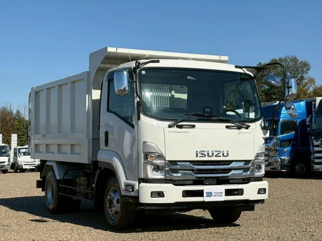 いすゞ フォワード 2RG-FRR90S1(2WD)の写真2