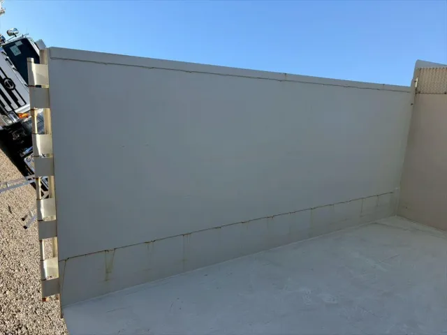 いすゞ フォワード 2RG-FRR90S1(2WD)の写真9