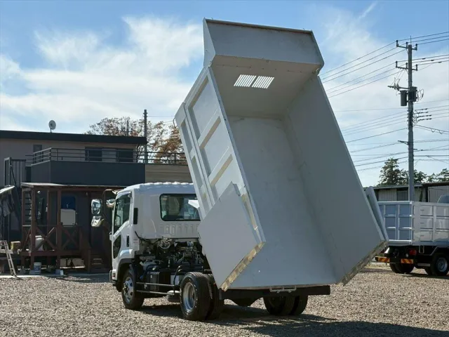 いすゞ フォワード 2RG-FRR90S1(2WD)の写真11