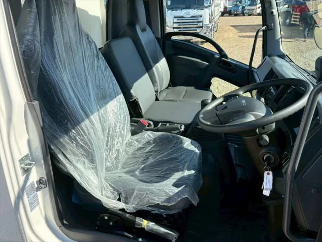 いすゞ フォワード 2RG-FRR90S1(2WD)の写真21