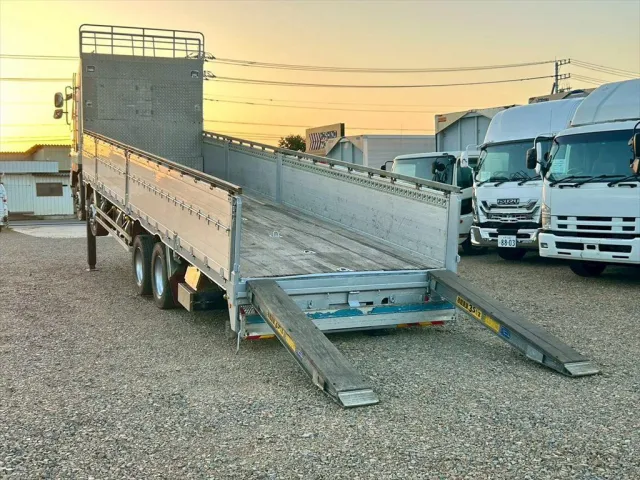 日野 プロフィア QPG-FW1EXEG(8x4)の写真11