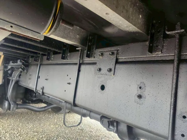 日野 プロフィア QPG-FR1EXEG(6x2)の写真14