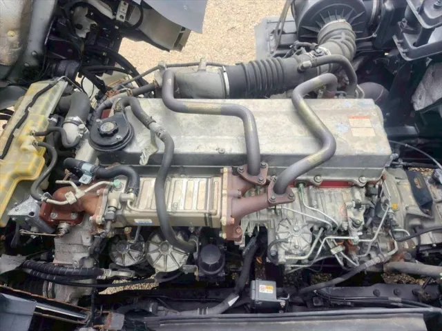 日野 プロフィア QPG-FR1EXEG(6x2)の写真19