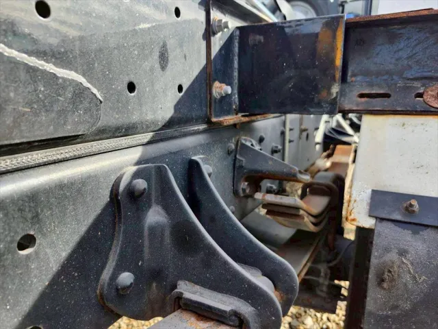 日野 レンジャー 2KG-FC2ABA(2WD)の写真18