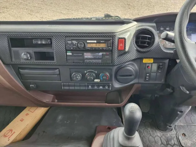 日野 レンジャー 2KG-FC2ABA(2WD)の写真22