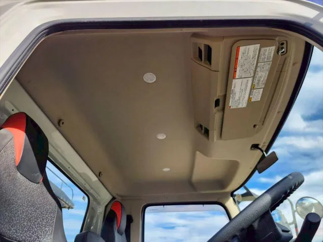 日野 レンジャー 2KG-FC2ABA(2WD)の写真24