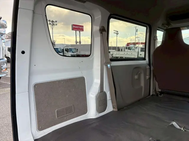スズキ アルトバン 5BD-DA17V(その他)の写真10
