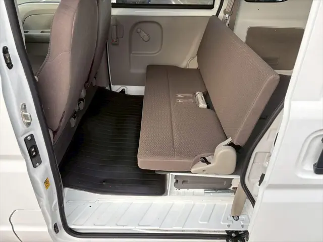 スズキ アルトバン 5BD-DA17V(その他)の写真21