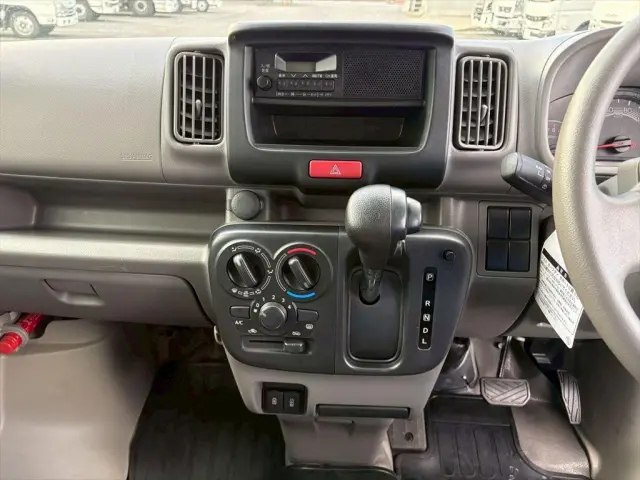 スズキ アルトバン 5BD-DA17V(その他)の写真22