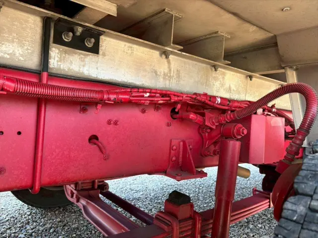 いすゞ ギガ 2KG-CYJ77C(8x4)の写真17