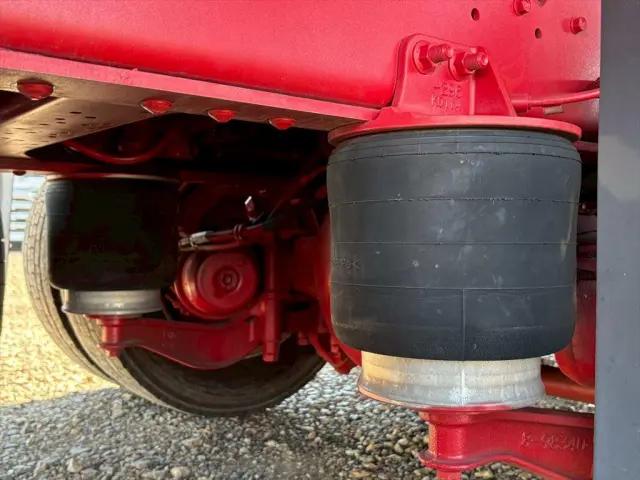 いすゞ ギガ 2KG-CYJ77C(8x4)の写真18