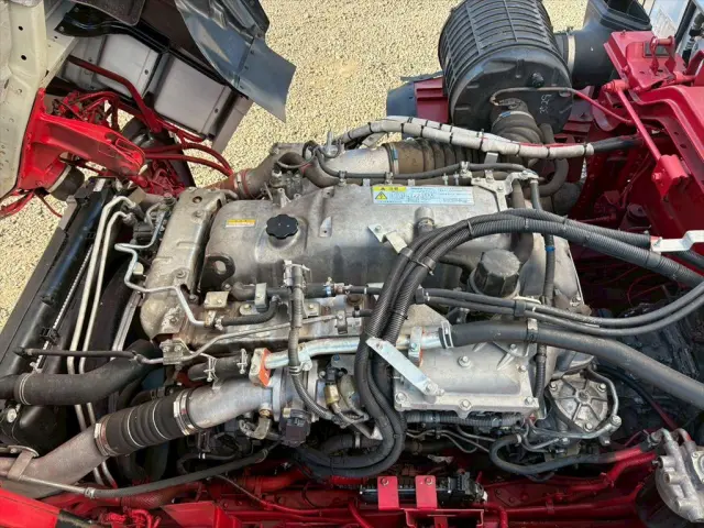 いすゞ ギガ 2KG-CYJ77C(8x4)の写真19