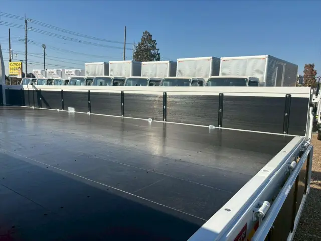 三菱 デリカ 2KG-FK62F(2WD)の写真10