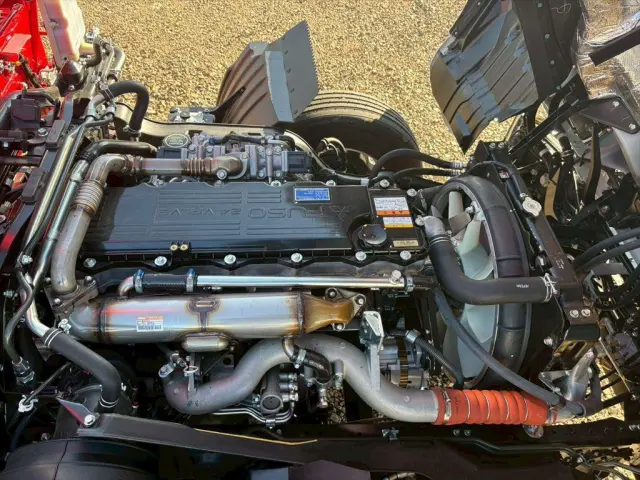 三菱 デリカ 2KG-FK62F(2WD)の写真20