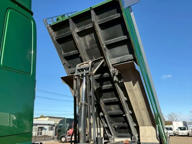 日野 プロフィア 2DG-FS1EGA(6x4)の写真13