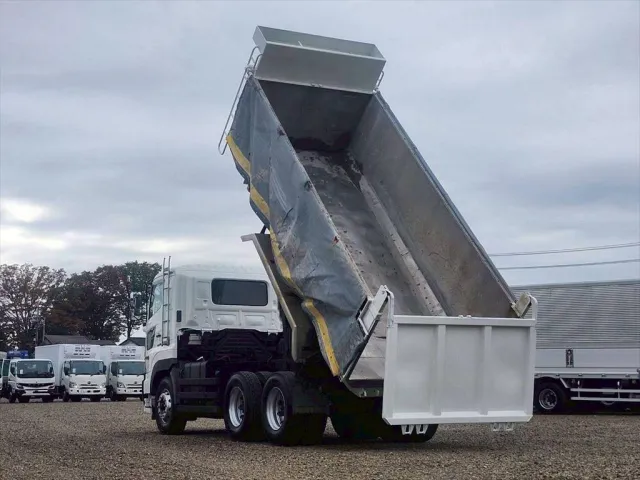 日野 プロフィア LKG-FS1AKAA(6x4)の写真11