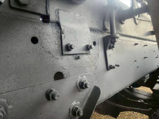 日野 プロフィア LKG-FS1AKAA(6x4)の写真16