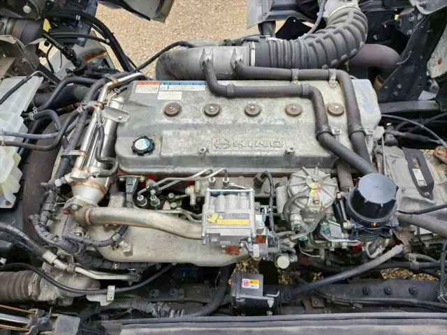 日野 プロフィア LKG-FS1AKAA(6x4)の写真19