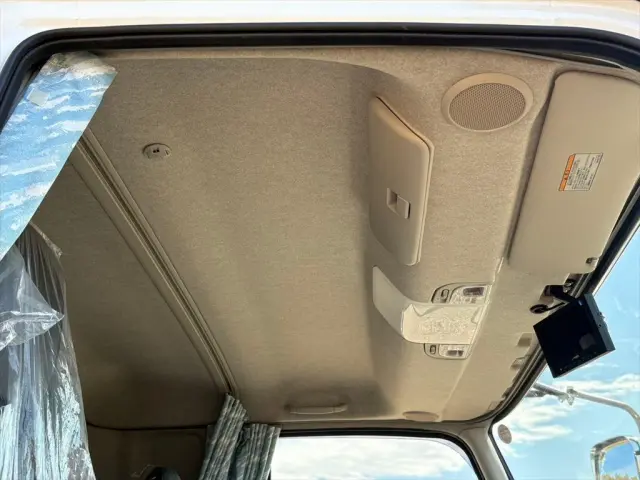 三菱 デリカ 2KG-FK65F(2WD)の写真24