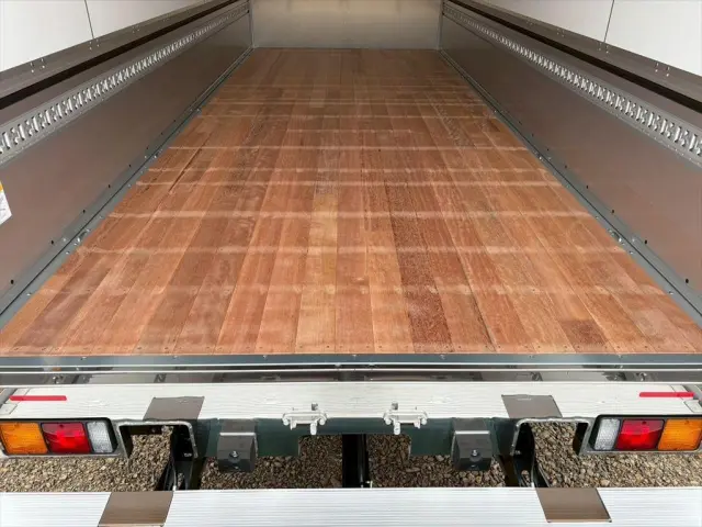 三菱 デリカ 2KG-FK65F(2WD)の写真8