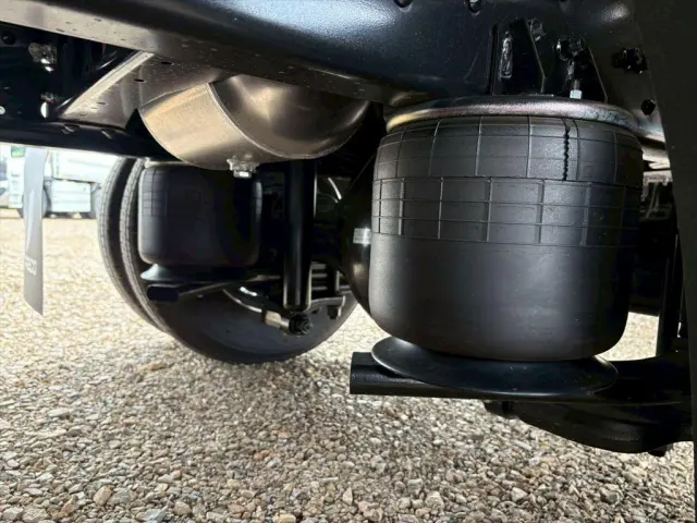 三菱 デリカ 2KG-FK65F(2WD)の写真18