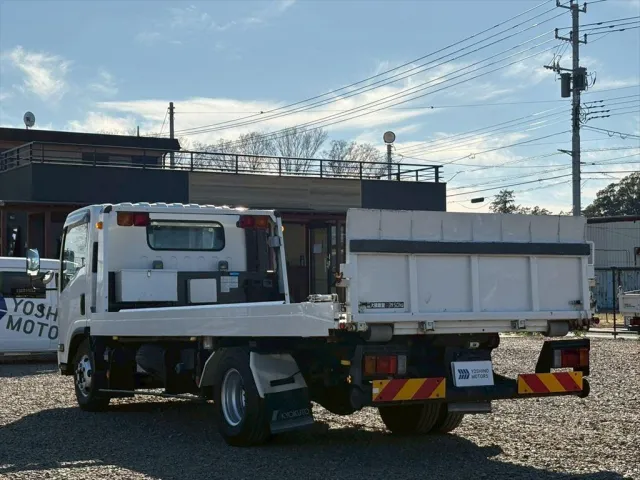 いすゞ エルフ SKG-NPR85YN(2WD)の写真3